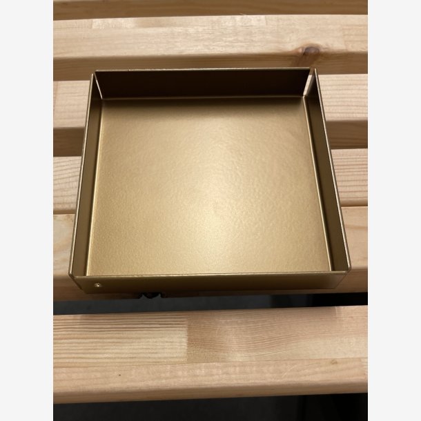 15 x 15 cm Firkantet bakke med bne hjrner