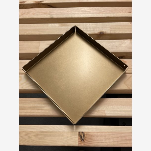 20 x 20 cm Firkantet bakke med bne hjrner