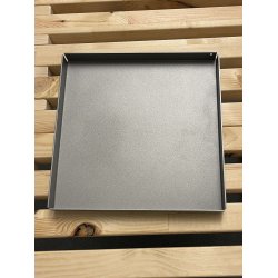 28 x 28 cm Firkantet bakke med bne hjrner