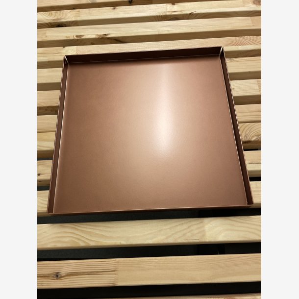 38 x 38 cm Firkantet bakke med bne hjrner