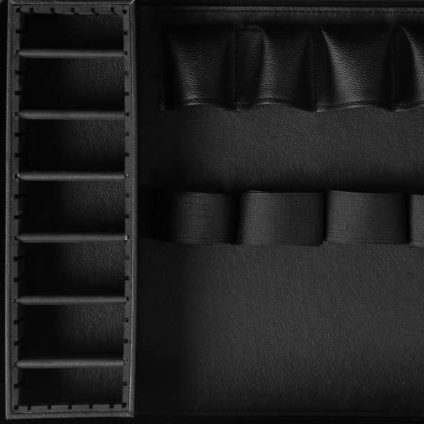 BARBER HVID OG SORT FRISRKUFFERT