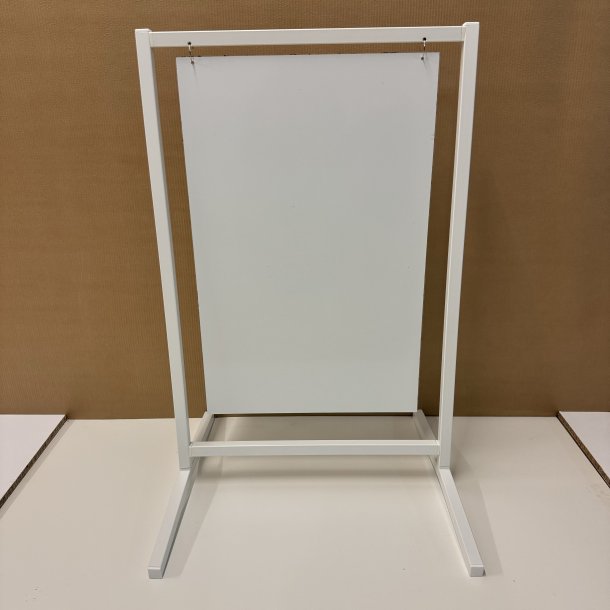 Skilt med buede ben (S-2) boltet - tryk er inkluderet i prisen