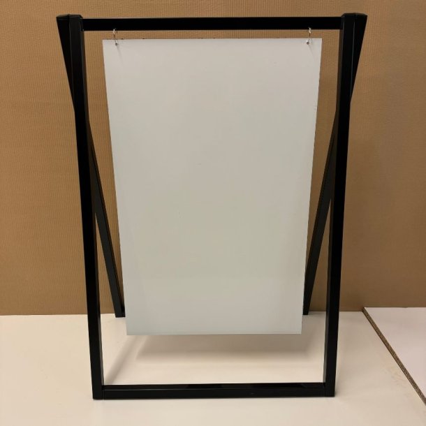 Vinkel skilt (medium) - tryk er inkluderet i prisen