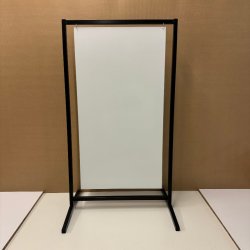 Skilt med buede ben (large) boltet - tryk er inkluderet i prisen