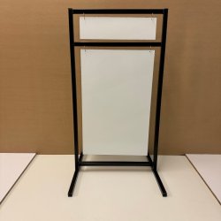 Logo skilt med lige ben (medium) boltet - tryk er inkluderet i prisen