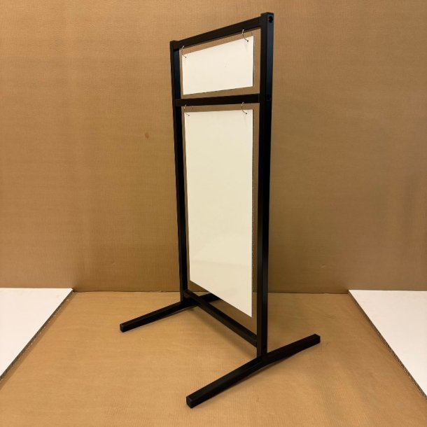 Logo skilt med buede ben (small) boltet - tryk er inkluderet i prisen